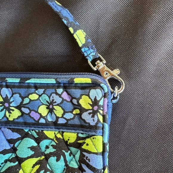 Vera Bradley “Indigo Pop” Wristlet - Picture 3 of 7